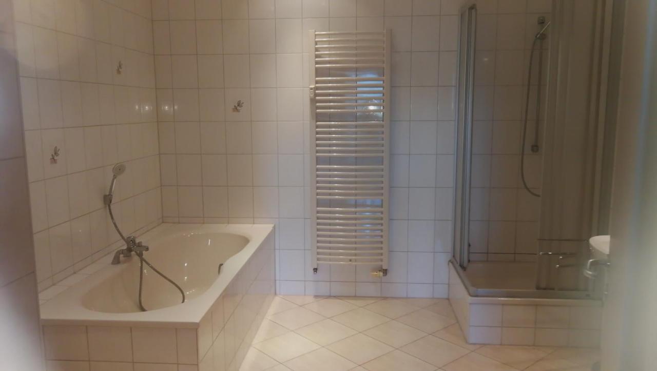 Ferienwohnung Sonnenblick Burkhardtsdorf ภายนอก รูปภาพ